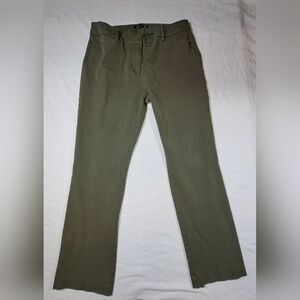 41 Hawthorn Olive Chinos